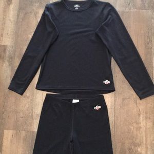Hot Chilly’s thermal top and bottom
